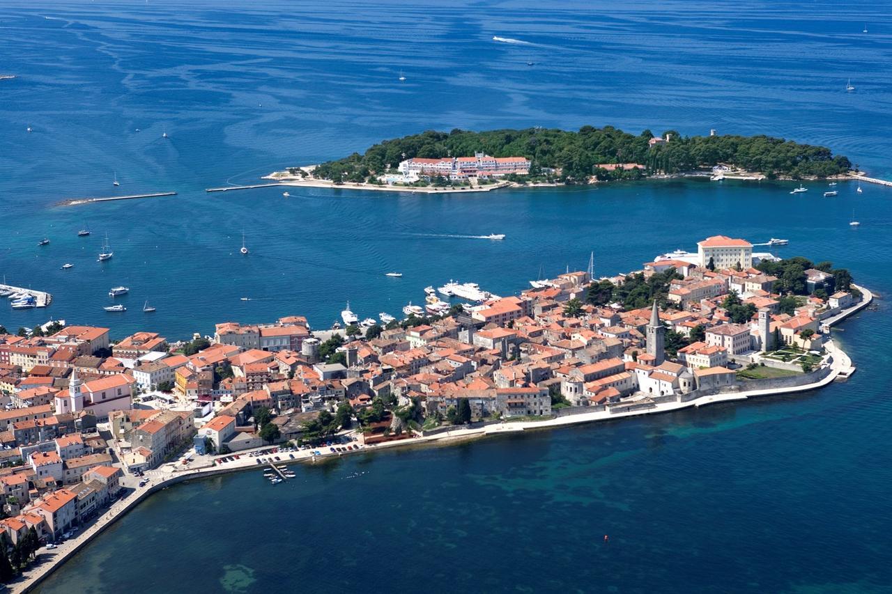 Peskera Apartments Tomicic Porec Exterior photo